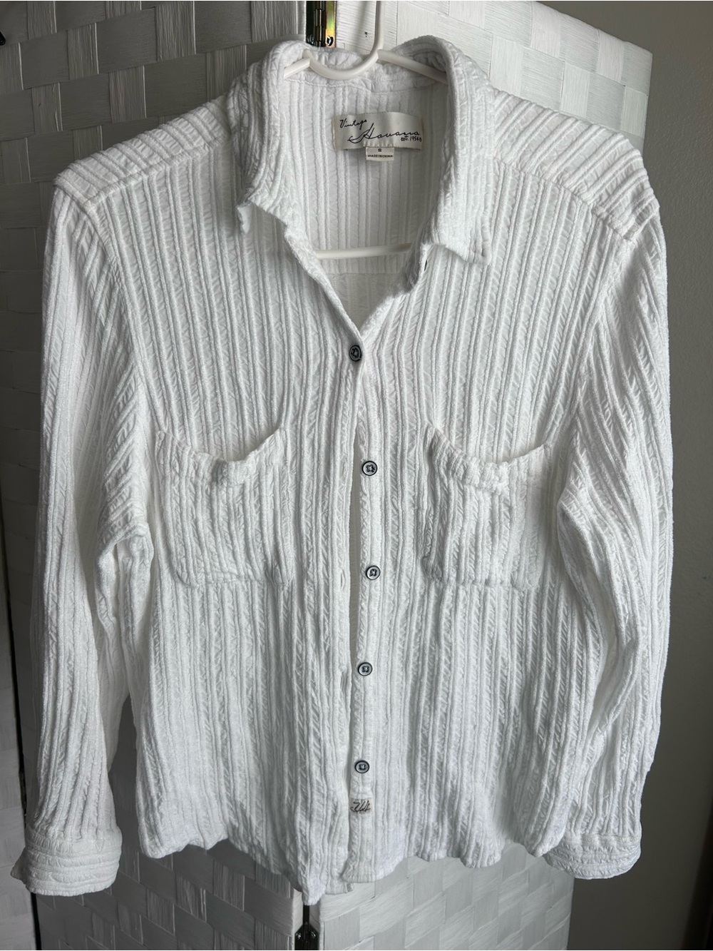 Vintage Havana White Textured Button-Up
